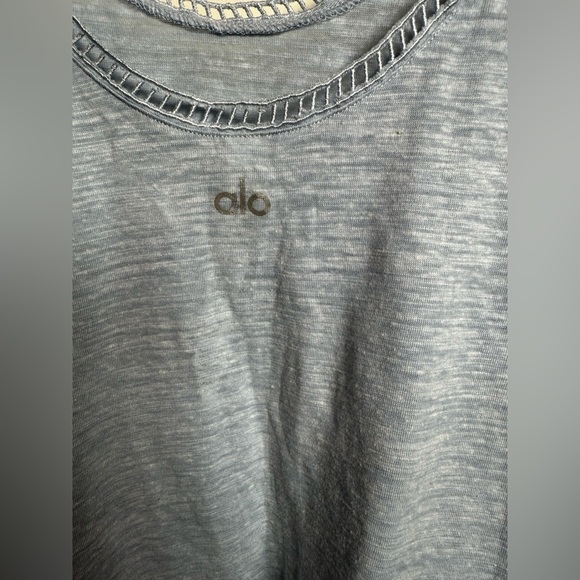 ALO Yoga Heather Blue Crop Tank - Picture 9 of 9